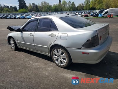 Drugie zdjęcie samochodu z przodu: 2004 LEXUS IS 300 VIN:JTHBD192140087225 - miniatura