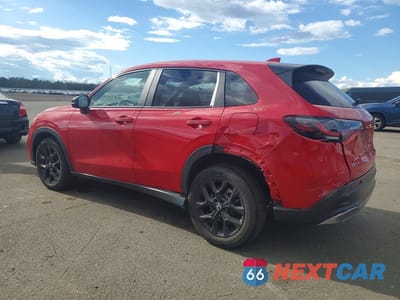 Drugie zdjęcie samochodu z przodu: 2024 HONDA HR-V SPORT VIN:3CZRZ2H55RM734775 - miniatura