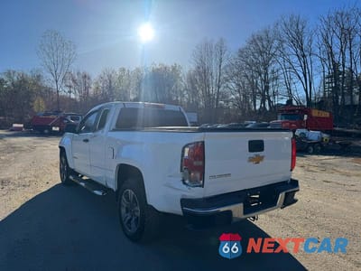 Trzecie zdjęcie samochodu z tyłu: 2018 CHEV COLORADO VIN:1GCHSBEA4J1125301 - miniatura
