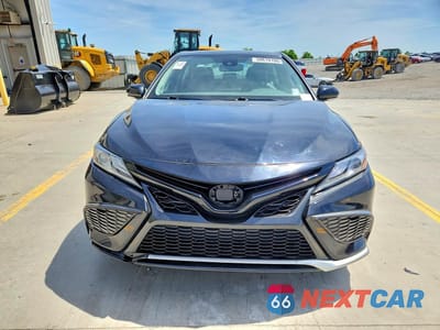 Piąte zdjęcie samochodu w środku: 2023 TOYOTA CAMRY XSE VIN:4T1K61AK8PU786545 - miniatura