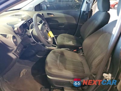 Zdjęcie 7 z 12 samochodu: 2014 CHEVROLET SONIC LT VIN:1G1JC5SH4E4174190 - miniatura