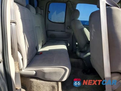 Zdjęcie 10 z 11 samochodu: 2005 TOYOTA TUNDRA SR5 VIN:5TBRT34175S470042 - miniatura