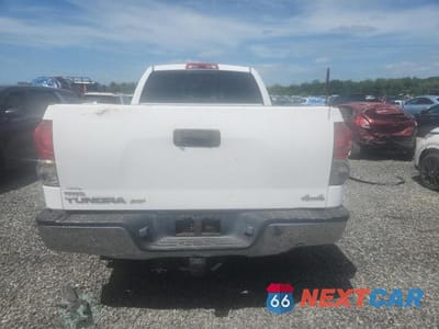 Zdjęcie 6 z 11 samochodu: 2008 TOYOTA TUNDRA SR5 VIN:5TFBV541X8X053527 - miniatura