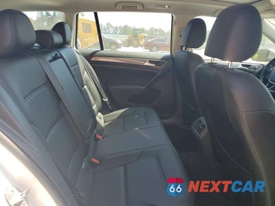 Zdjęcie 10 z 12 samochodu: 2018 VOLKSWAGEN GOLF ALLTRACK S VIN:3VWH17AU7JM753188 - miniatura