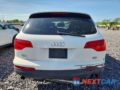 Zdjęcie 6 z 13 samochodu: 2009 AUDI Q7 VIN:WA1AY74L69D006220 - miniatura
