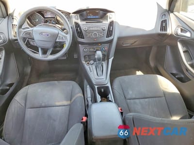 Zdjęcie 8 z 12 samochodu: 2017 FORD FOCUS SE VIN:1FADP3F2XHL289430 - miniatura