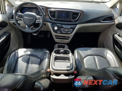 Zdjęcie 8 z 13 samochodu: 2020 CHRYSLER VOYAGER LXI VIN:2C4RC1DG7LR156669 - miniatura
