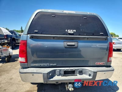 Zdjęcie 6 z 12 samochodu: 2007 GMC NEW SIERRA C1500 VIN:2GTEC13JX71590052 - miniatura