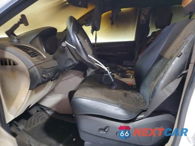 Zdjęcie 7 z 13 samochodu: 2017 DODGE GRAND CARAVAN SXT VIN:2C4RDGCG1HR677556 - miniatura
