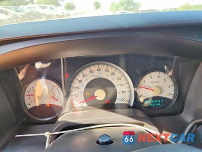 Zdjęcie 9 z 13 samochodu: 2010 DODGE DAKOTA SXT VIN:1D7CE3GK5AS172141 - miniatura