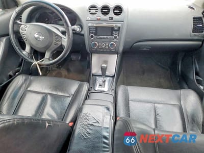 Zdjęcie 8 z 11 samochodu: 2010 NISSAN ALTIMA 3.5 SR VIN:1N4BL2AP9AN537175 - miniatura