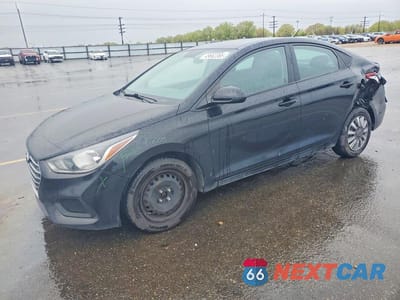 2021 HYUNDAI ACCENT SE 3KPC24A69ME138621 - główne zdjęcie licytacji z USA - miniatura
