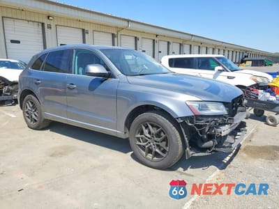 Czwarte zdjęcie samochodu z boku: 2016 AUDI Q5 PREMIUM VIN:WA1C2AFP8GA060382 - miniatura