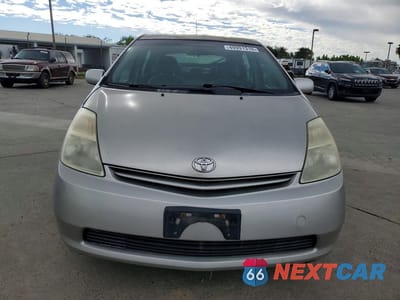 Piąte zdjęcie samochodu w środku: 2004 TOYOTA PRIUS BASE VIN:JTDKB20U840094507 - miniatura