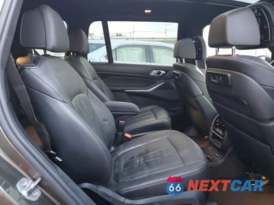 Zdjęcie 11 z 14 samochodu: 2020 BMW X7 XDRIVE40I VIN:5UXCW2C09L9B05317 - miniatura