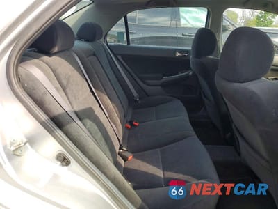 Zdjęcie 10 z 12 samochodu: 2003 HONDA ACCORD EX VIN:1HGCM56663A018383 - miniatura