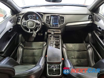 Zdjęcie 8 z 13 samochodu: 2017 VOLVO XC90 T6 VIN:YV4A22PM7H1145252 - miniatura