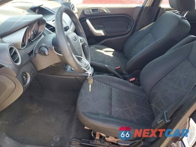 Zdjęcie 7 z 12 samochodu: 2013 FORD FIESTA SE VIN:3FADP4EJ9DM131488 - miniatura