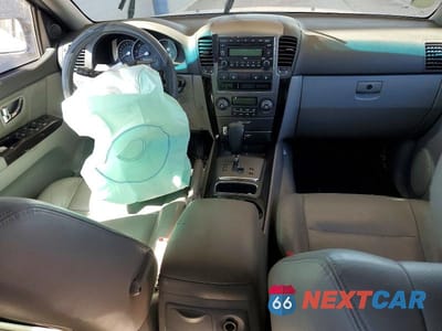 Zdjęcie 8 z 13 samochodu: 2007 KIA SORENTO BASE VIN:KNDJD736575709117 - miniatura