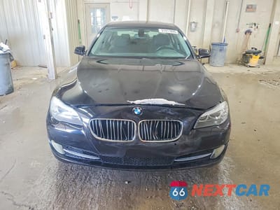 Piąte zdjęcie samochodu w środku: 2011 BMW 528 I VIN:WBAFR1C56BDV81512 - miniatura