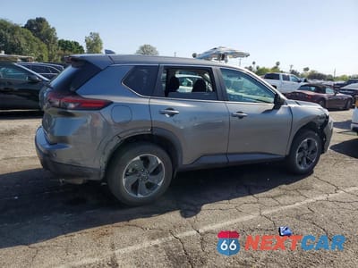 Trzecie zdjęcie samochodu z tyłu: 2024 NISSAN ROGUE SV VIN:5N1BT3BA2RC703890 - miniatura