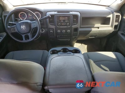 Zdjęcie 8 z 12 samochodu: 2017 RAM 2500 ST VIN:3C6UR5CL1HG740469 - miniatura