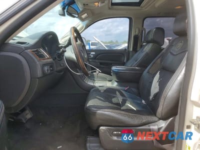 Zdjęcie 7 z 11 samochodu: 2013 CADILLAC ESCALADE ESV PLATINUM VIN:1GYS4KEF9DR171136 - miniatura
