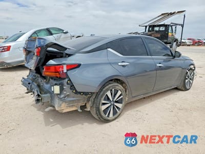 Trzecie zdjęcie samochodu z tyłu: 2022 NISSAN ALTIMA SV VIN:1N4BL4DV2NN346502 - miniatura