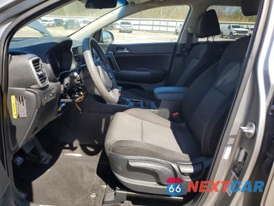 Zdjęcie 7 z 13 samochodu: 2022 KIA SPORTAGE LX VIN:KNDPM3AC1N7970662 - miniatura