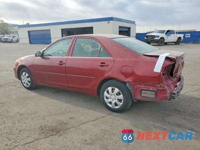 Drugie zdjęcie samochodu z przodu: 2002 TOYOTA CAMRY LE VIN:JTDBE32K720038421 - miniatura