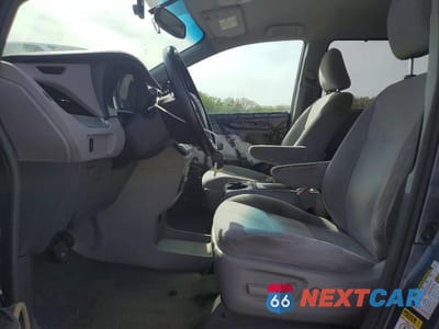 Zdjęcie 7 z 14 samochodu: 2017 TOYOTA SIENNA LE 7-PASSENGER VIN:5TDJZ3DC8HS152665 - miniatura