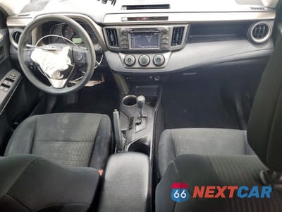 Zdjęcie 8 z 13 samochodu: 2015 TOYOTA RAV4 LE VIN:2T3BFREV4FW382747 - miniatura