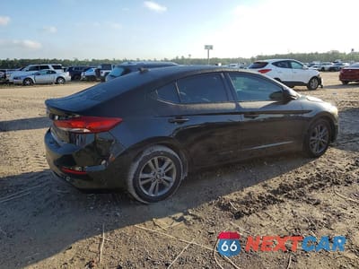 Trzecie zdjęcie samochodu z tyłu: 2017 HYUNDAI ELANTRA SE VIN:5NPD84LF4HH053803 - miniatura