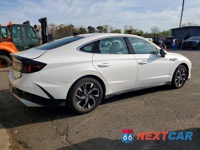 Trzecie zdjęcie samochodu z tyłu: 2024 HYUNDAI SONATA SEL VIN:KMHL64JA4RA425931 - miniatura