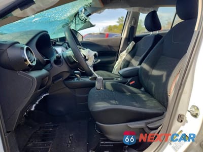Zdjęcie 7 z 13 samochodu: 2024 NISSAN KICKS SV VIN:3N1CP5CV3RL487517 - miniatura