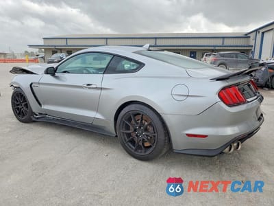 Drugie zdjęcie samochodu z przodu: 2020 FORD MUSTANG SHELBY GT350 VIN:1FA6P8JZ0L5551723 - miniatura