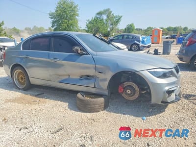 Czwarte zdjęcie samochodu z boku: 2006 BMW 330 I VIN:WBAVB33506KR77495 - miniatura