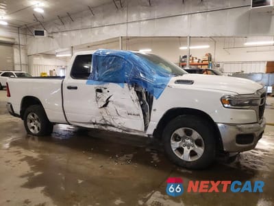 Czwarte zdjęcie samochodu z boku: 2025 RAM 1500 TRADESMAN VIN:1C6RRFCG5SN554558 - miniatura