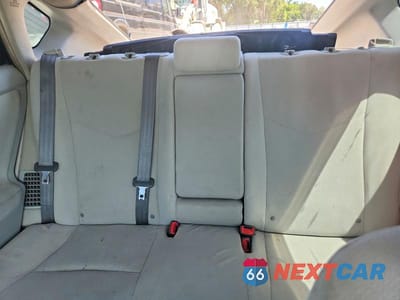 Zdjęcie 10 z 13 samochodu: 2015 TOYOTA PRIUS TWO VIN:JTDKN3DU4F1937378 - miniatura