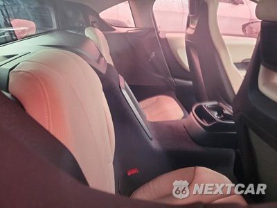 Zdjęcie 10 z 12 samochodu: 2016 BMW I8 VIN:WBY2Z2C54GV675895 - miniatura