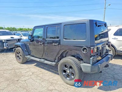 Drugie zdjęcie samochodu z przodu: 2015 JEEP WRANGLER UNLIMITED SAHARA VIN:1C4HJWEG3FL552656 - miniatura