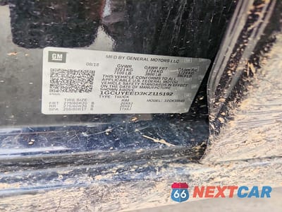 Zdjęcie 12 z 12 samochodu: 2019 CHEVROLET SILVERADO K1500 RST VIN:1GCUYEED3KZ115192 - miniatura