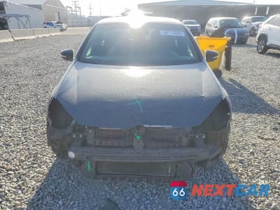 Piąte zdjęcie samochodu w środku: 2013 VOLKSWAGEN GOLF R VIN:WVWPF7AJ1DW118333 - miniatura