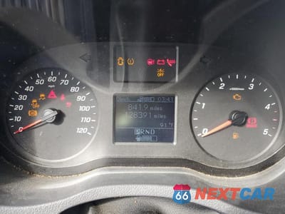 Zdjęcie 9 z 12 samochodu: 2019 MERCEDES BENZ SPRINTER 2500 DELIVERY VAN VIN:WD4PF0CD7KP031807 - miniatura