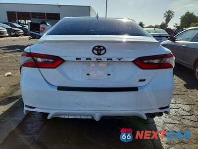 Zdjęcie 6 z 11 samochodu: 2022 TOYOTA CAMRY SE VIN:4T1T11AK4NU054879 - miniatura