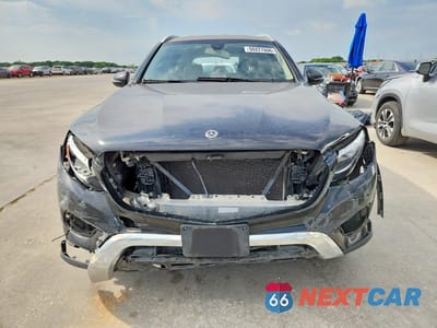 Piąte zdjęcie samochodu w środku: 2018 MERCEDES-BENZ GLC 300 VIN:WDC0G4JB0JV062919 - miniatura