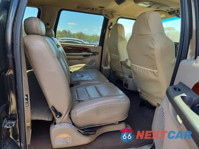 Zdjęcie 11 z 13 samochodu: 2002 FORD EXCURSION LIMITED VIN:1FMNU43S12EA62376 - miniatura