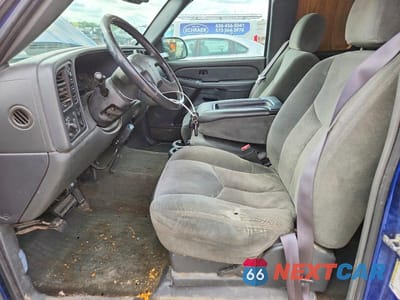 Zdjęcie 7 z 12 samochodu: 2004 CHEVROLET SILVERADO K1500 VIN:1GCEK19T34E271260 - miniatura