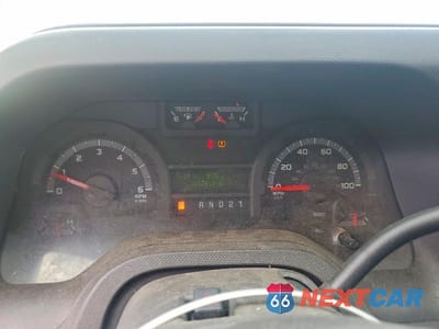 Zdjęcie 9 z 13 samochodu: 2013 FORD ECONOLINE E350 SUPER DUTY WAGON VIN:1FBNE3BLXDDA94598 - miniatura