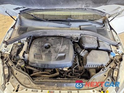 Zdjęcie 12 z 12 samochodu: 2017 VOLVO XC60 T5 VIN:YV440MDJ0H2080909 - miniatura